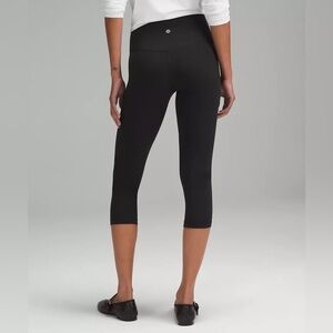 Lululemon Cropped Black Leggings